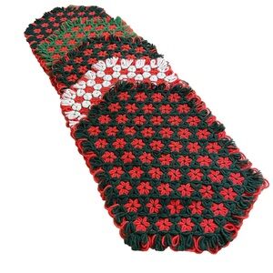 FIVE Vintage Handmade Crochet Knit Holiday Placemats Christmas Green Red 13 x 19